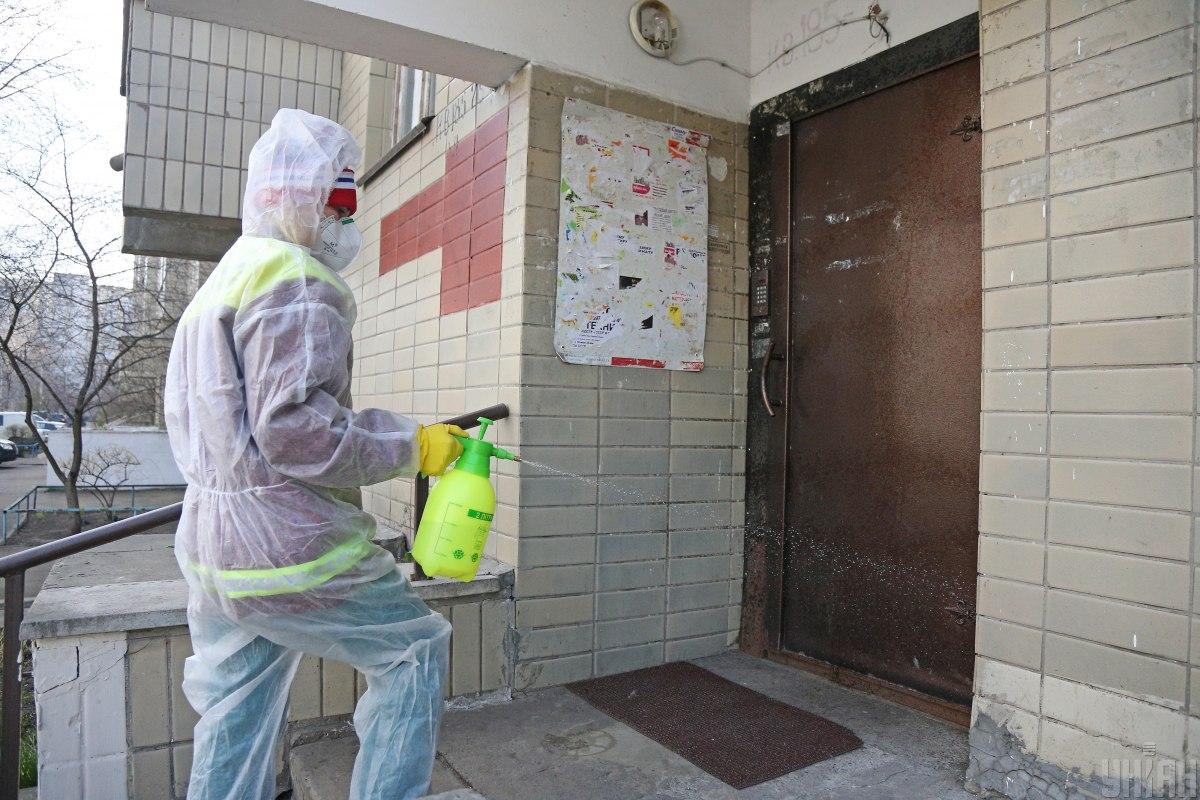 В Твери карантинный пошел в магазин