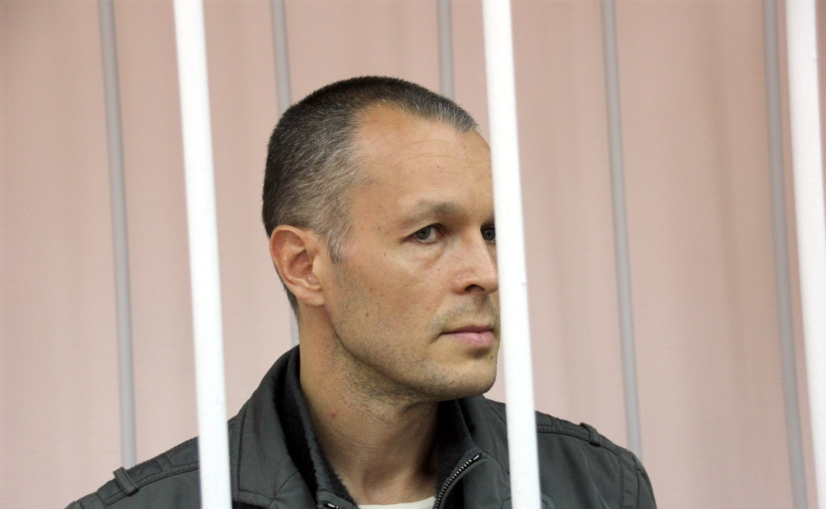 С экс-главы взыскали взятку в 18 миллионов